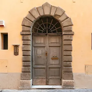 Living Rhome - Condotti Apartment