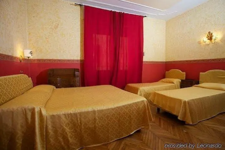 Hotel Trinita Dei Monti Rom